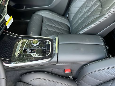 New 2026 BMW X7 xDrive40i w/ Executive Package AWD/4WD image 20