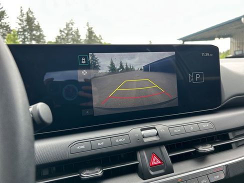 Used 2025 Kia K4 FWD image 18