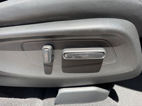 Used 2024 Honda CR-V EX-L image 29