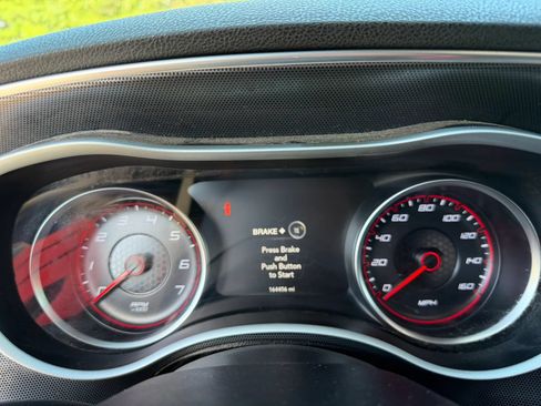 Used 2016 Dodge Charger R/T RWD image 18