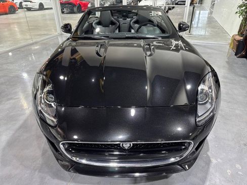 Used 2014 Jaguar F-TYPE S image 2