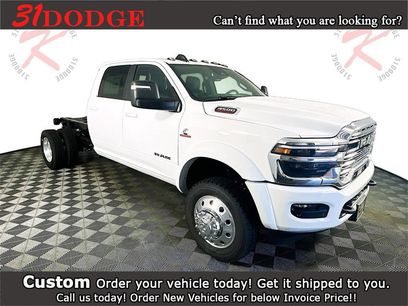 New 2025 RAM 4500 4x4 Crew Cab DRW w/ Laramie Trim Package