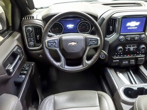 Used 2019 Chevrolet Silverado 1500 LTZ w/ LTZ Premium Package image 13