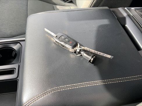 Certified 2024 Ford F150 XLT w/ Mobile Office Package image 14