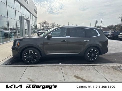 Used 2023 Kia Telluride SX image 5