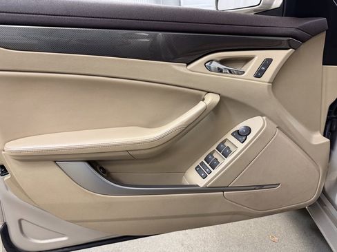 Used 2009 Cadillac CTS 3.6 AWD w/ Performance Luxury Package image 8