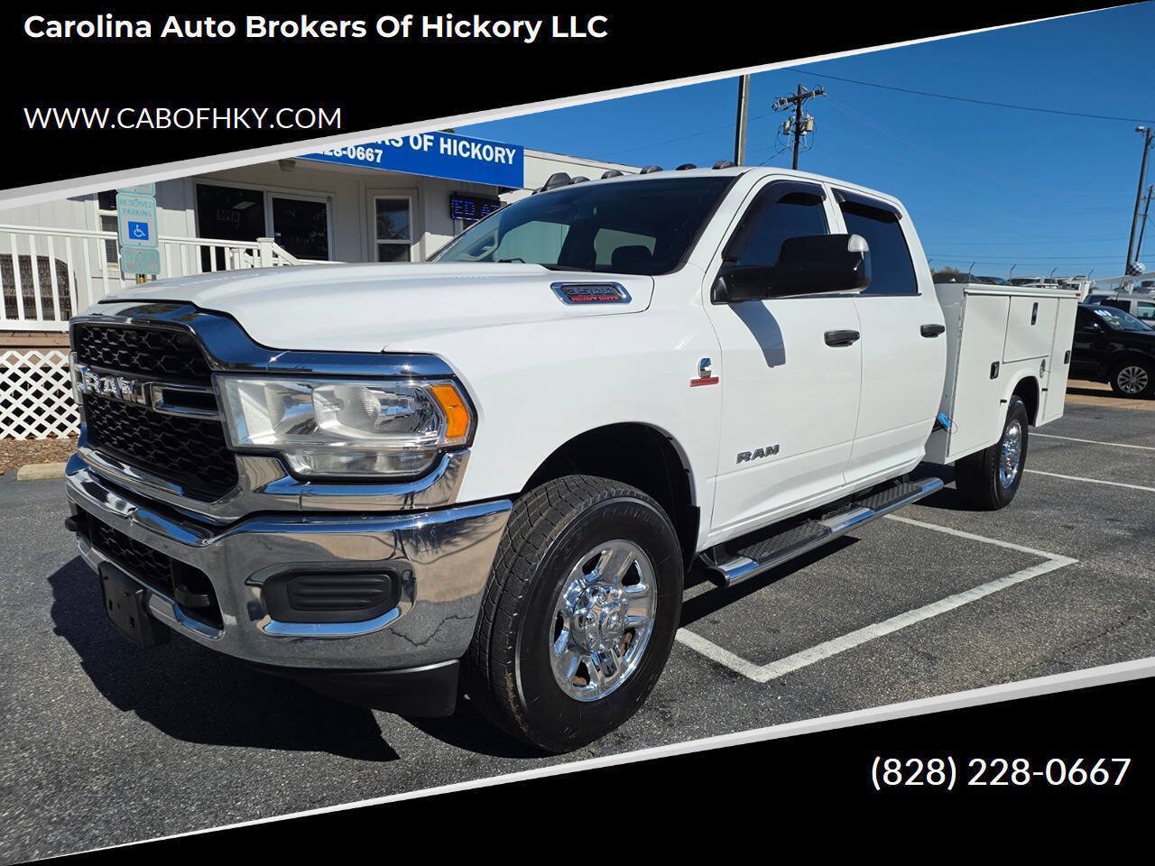 Used 2019 RAM 3500 Tradesman w/ Chrome Appearance Group AWD/4WD image 1