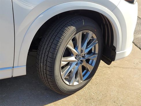 New 2025 MAZDA CX-5 AWD 2.5 S w/ Premium Plus Pkg image 4