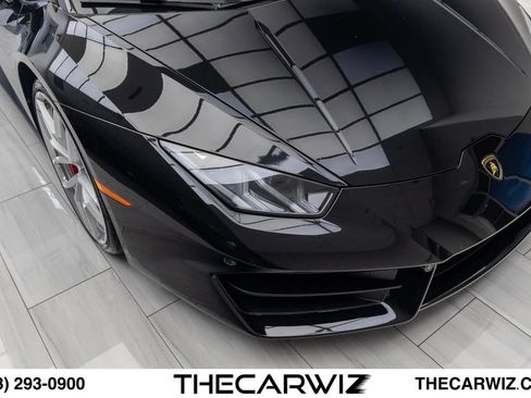 Used 2016 Lamborghini Huracan LP 580-2 RWD image 2