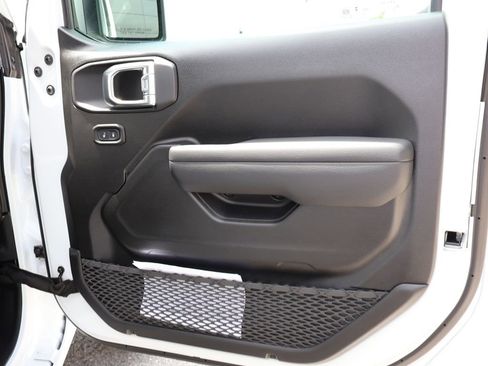 New 2026 Jeep Wrangler Unlimited Sport AWD/4WD image 8