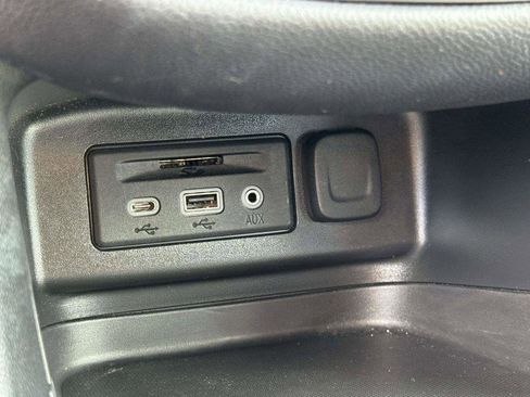 Used 2023 Chevrolet Equinox RS w/ RS Leather Package image 26