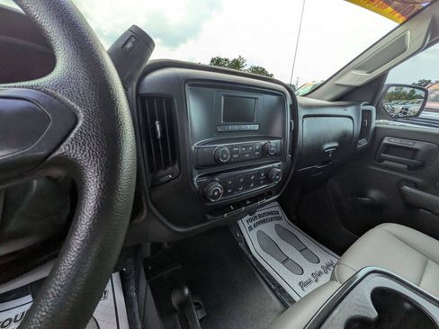 Used 2016 Chevrolet Silverado 1500 W/T w/ Chrome Bumper Package AWD/4WD image 17