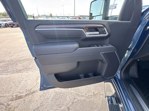 Used 2026 Chevrolet Silverado 2500 LT w/ All Star Edition AWD/4WD image 11