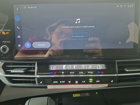 New 2026 Toyota Sienna XLE FWD image 25