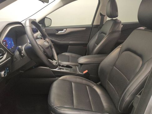 Used 2021 Ford Escape SEL w/ Technology Package image 17