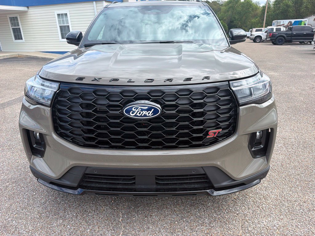 New 2027 Ford Explorer ST w/ Sun And Sound Package AWD/4WD image 2