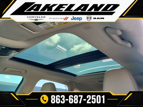 Used 2019 Lexus RX 450h AWD w/ Navigation Package image 19