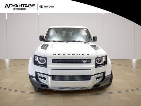 Used 2023 Land Rover Defender 90 S AWD/4WD image 2