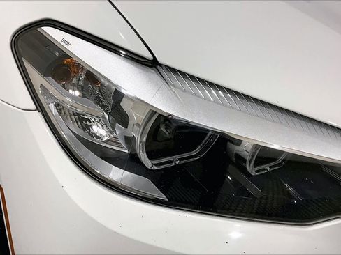 Used 2018 BMW 530i xDrive w/ Premium Package AWD/4WD image 26