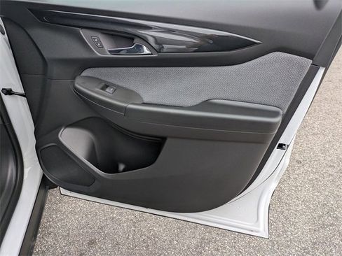 New 2026 Chevrolet TrailBlazer LT w/ Convenience Package image 34