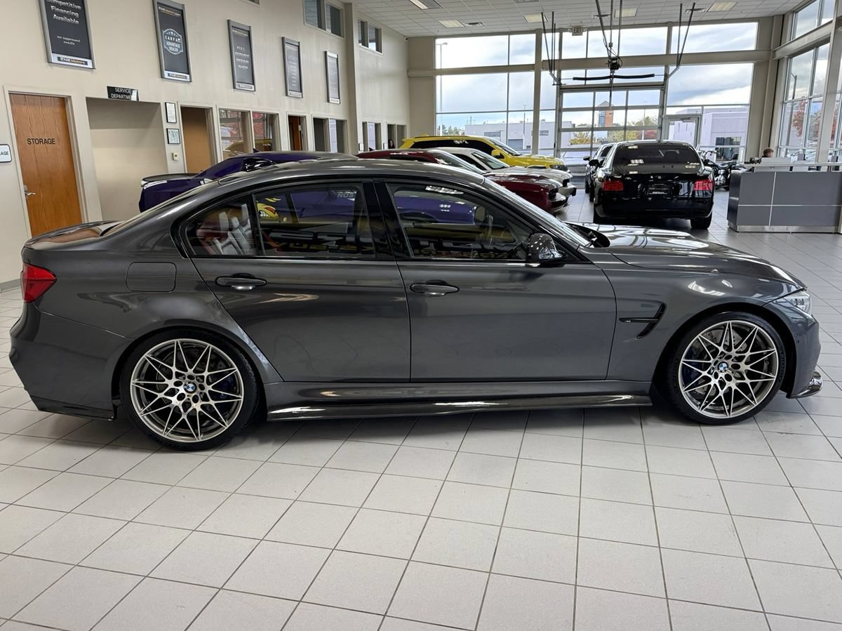 Used 2018 BMW M3 RWD image 9