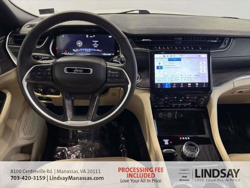 Certified 2025 Jeep Grand Cherokee L Limited w/ Luxury Tech Group II AWD/4WD image 22