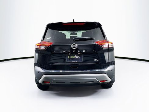 Used 2021 Nissan Rogue SL image 7