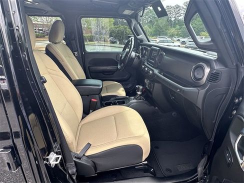 Used 2021 Jeep Wrangler Unlimited Sport image 13