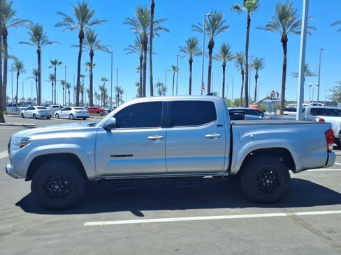 Certified 2023 Toyota Tacoma SR5 w/ Technology Package AWD/4WD image 7