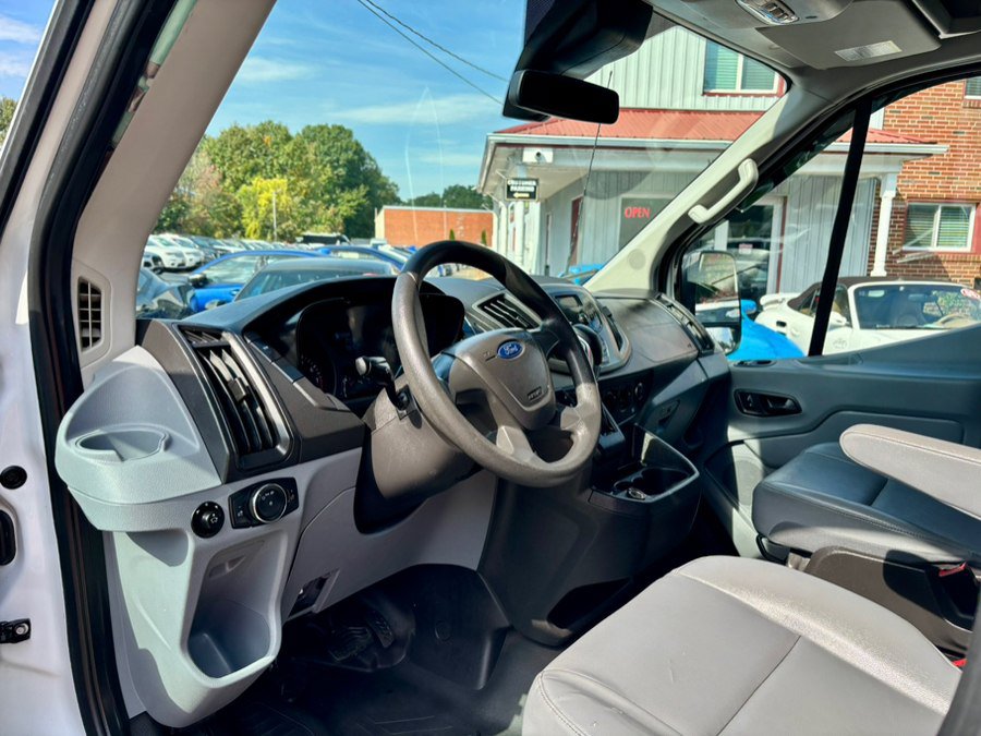 Used 2019 Ford Transit 250 148 Medium Roof RWD image 12