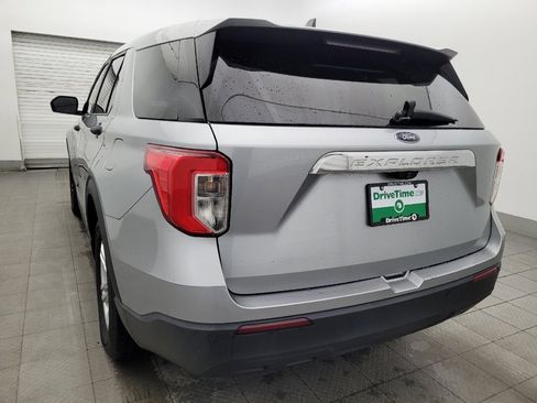 Used 2022 Ford Explorer 2WD image 5