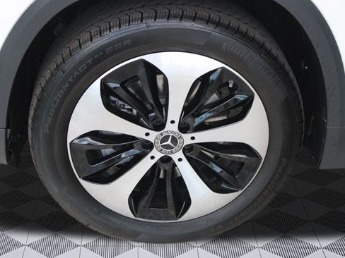 Certified 2026 Mercedes-Benz GLA 250 image 12