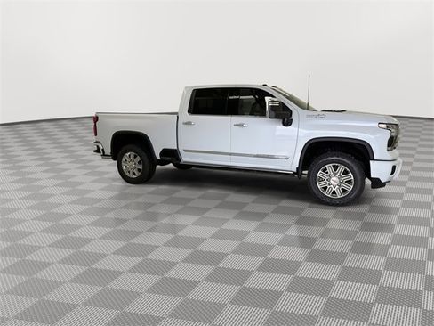 New 2026 Chevrolet Silverado 2500 High Country w/ Technology Package image 13