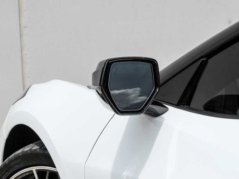 Used 2025 Chevrolet Corvette Stingray Preferred Conv w/ 2LT image 41