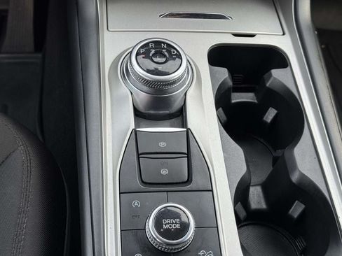 Certified 2022 Ford Explorer XLT AWD/4WD image 8