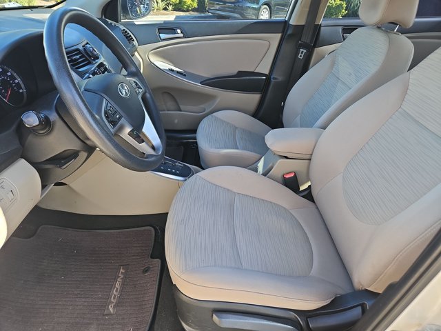 Used 2015 Hyundai Accent GLS w/ Option Group 02 FWD image 12