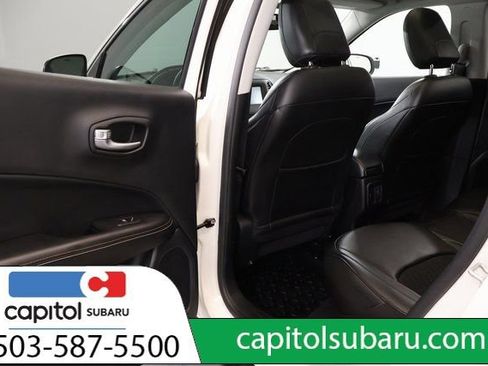 Used 2020 Jeep Compass Latitude AWD/4WD image 27