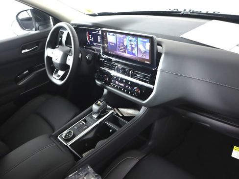 New 2026 Nissan Pathfinder SL AWD/4WD image 23