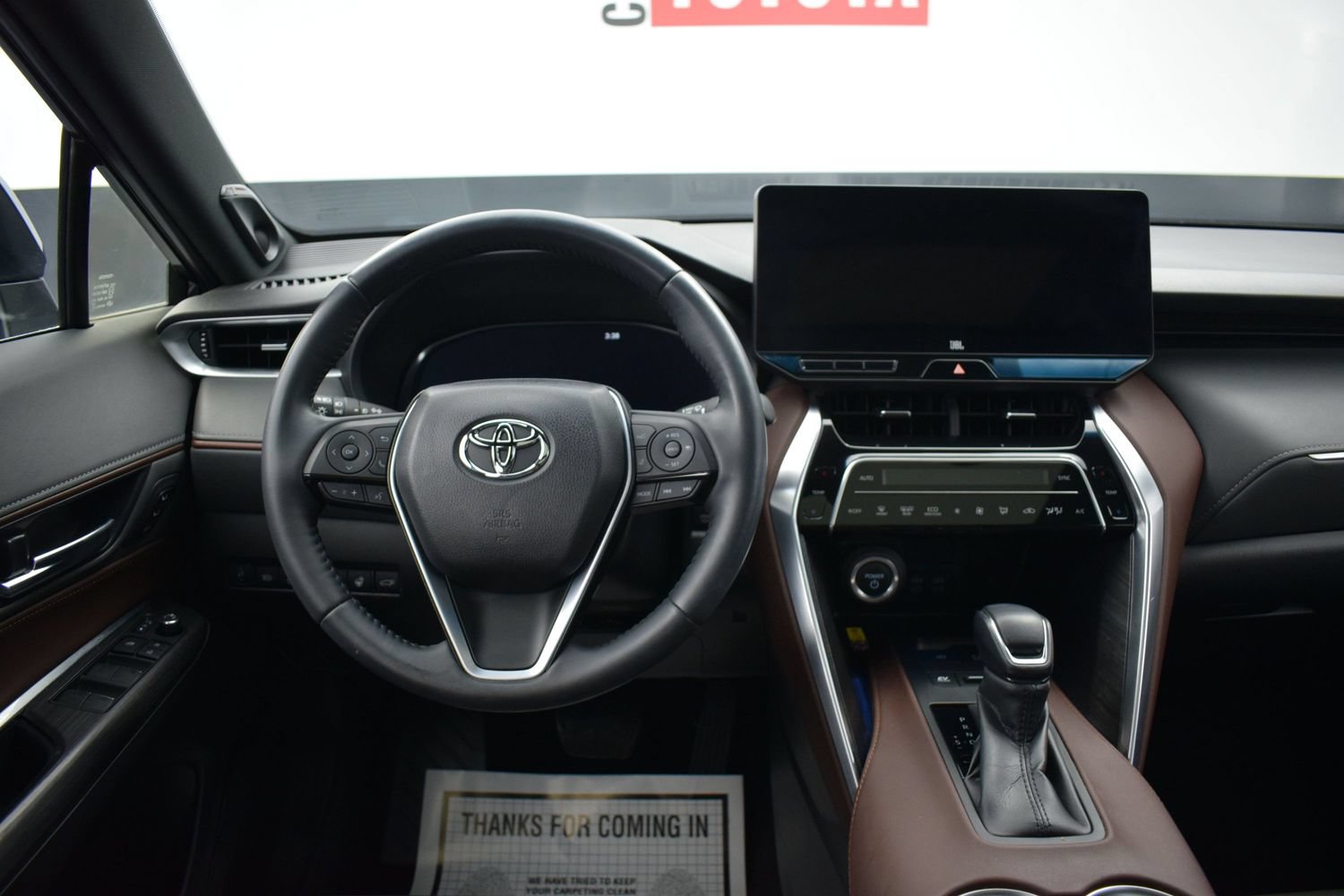 Used 2023 Toyota Venza Limited AWD/4WD image 16
