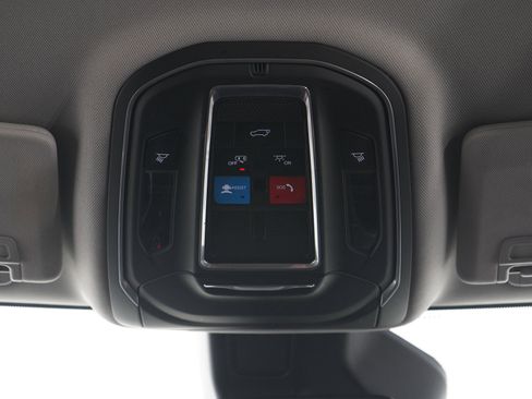 Used 2022 Jeep Grand Cherokee L Limited AWD/4WD image 17