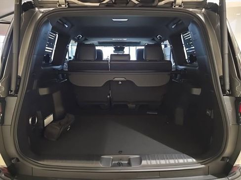 New 2025 Lexus GX 550 image 34