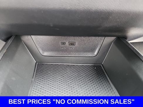 New 2027 Chevrolet Equinox RS w/ Safety and Technology Package FWD image 26
