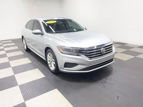 Used 2020 Volkswagen Passat 2.0T SE image 6