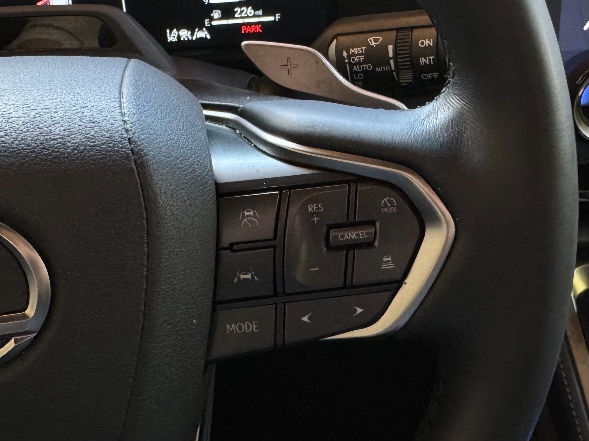 Used 2025 Lexus GX 550 w/ Cold Area Package AWD/4WD image 60