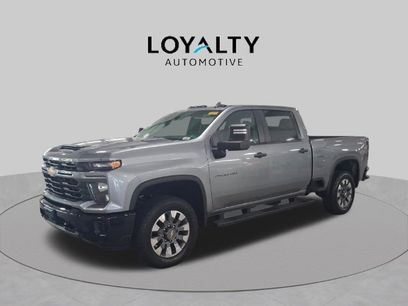 Used 2024 Chevrolet Silverado 2500 Custom w/ Custom Value Package