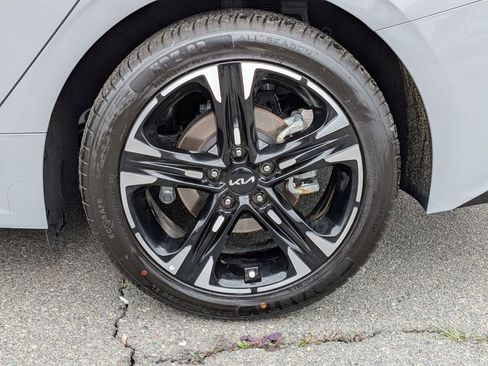 Used 2024 Kia K5 GT-Line w/ GT-Line Premium Package image 12