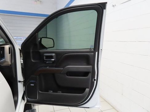 Used 2018 GMC Sierra 1500 Denali image 33