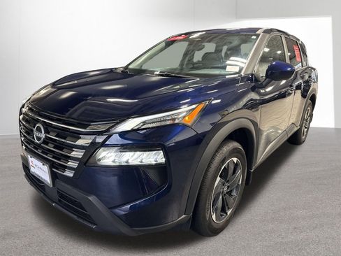 Certified 2026 Nissan Rogue SV AWD/4WD image 30