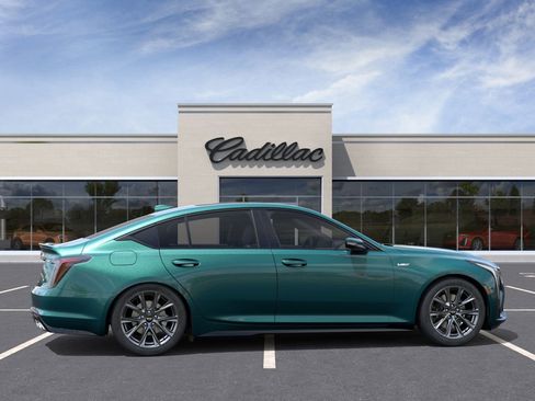 New 2026 Cadillac CT5 V image 5