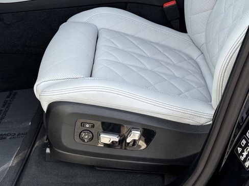 New 2026 BMW X5 xDrive40i w/ M Sport Package image 21